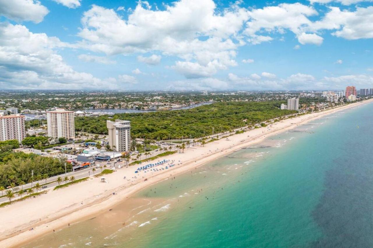 The Purple Pelican Beachfront With Ocean Balcony Unit 1 Fort Lauderdale Eksteriør bilde
